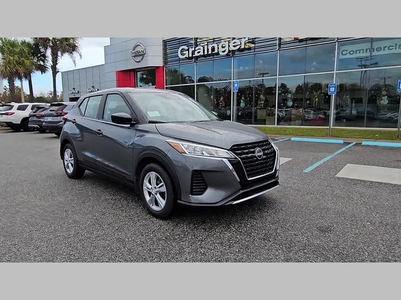 New 2025 Nissan Kicks Play S image 16