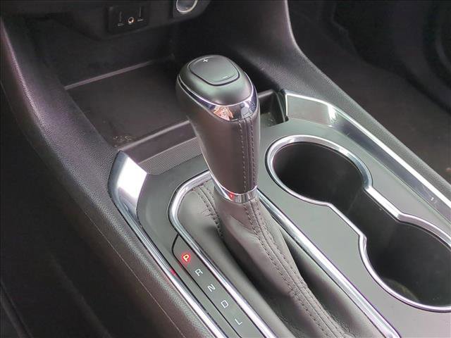 Used 2020 Chevrolet Traverse LT w/ Driver Confidence II Package image 11