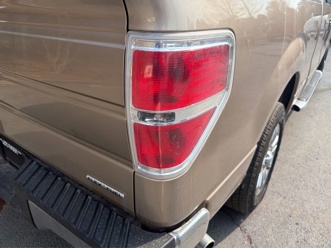 Used 2014 Ford F150 XLT w/ XLT Chrome Package image 38