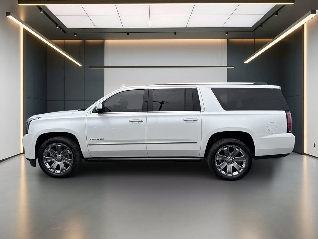 Used 2016 GMC Yukon XL Denali w/ Open Road Package AWD/4WD image 2