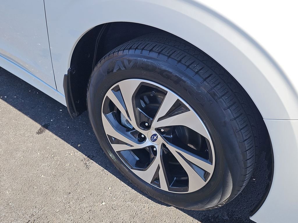 Used 2023 Subaru Legacy Premium image 12