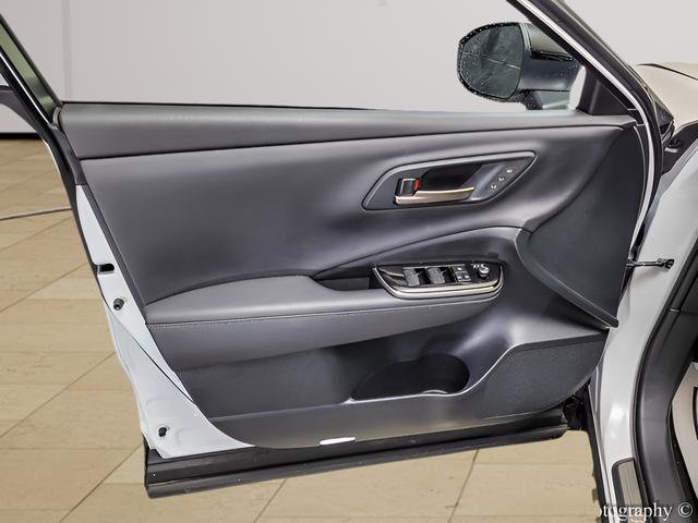 Certified 2025 Toyota Crown Signia AWD/4WD image 20