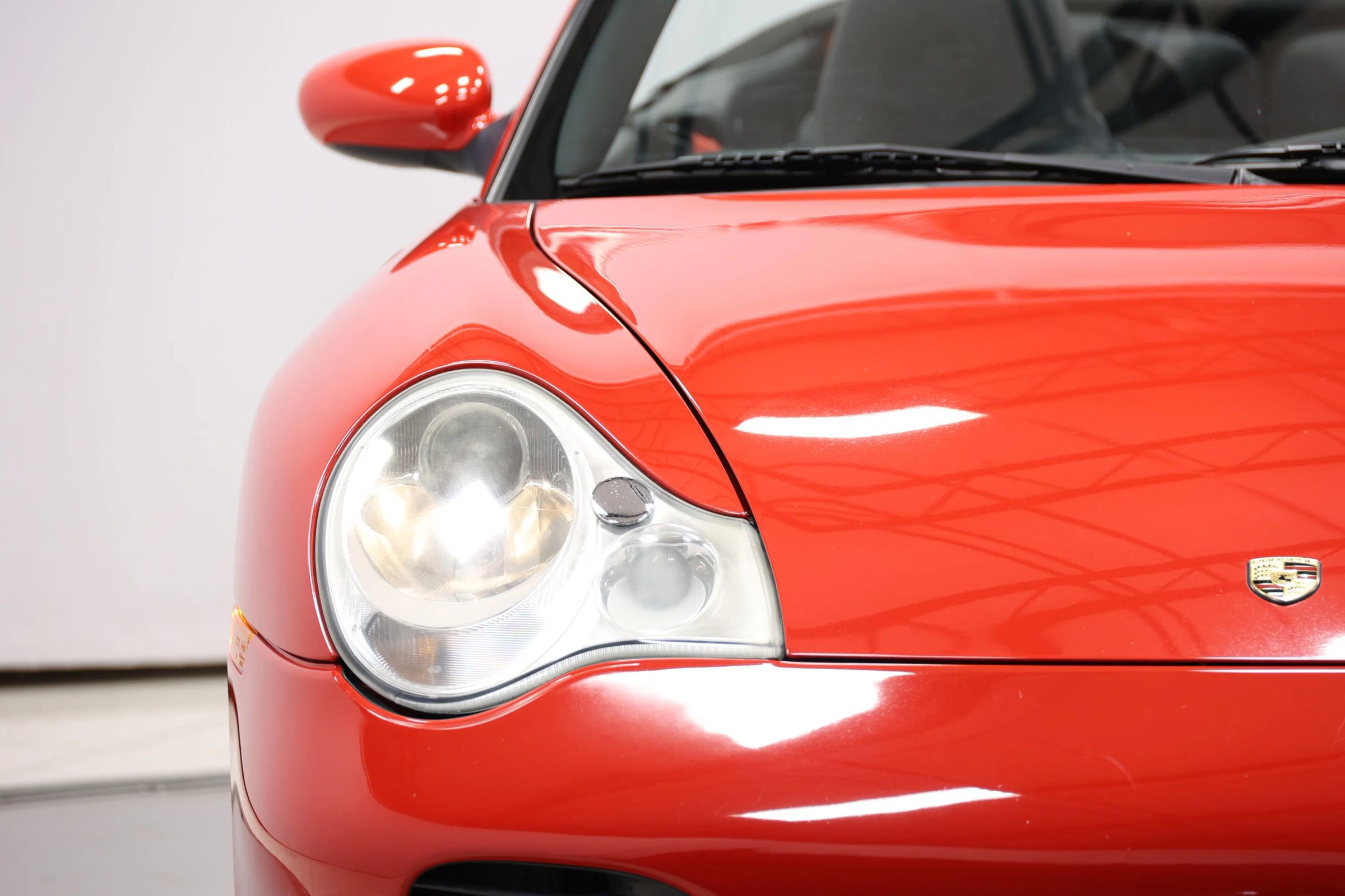 Used 2005 Porsche 911 Turbo image 87