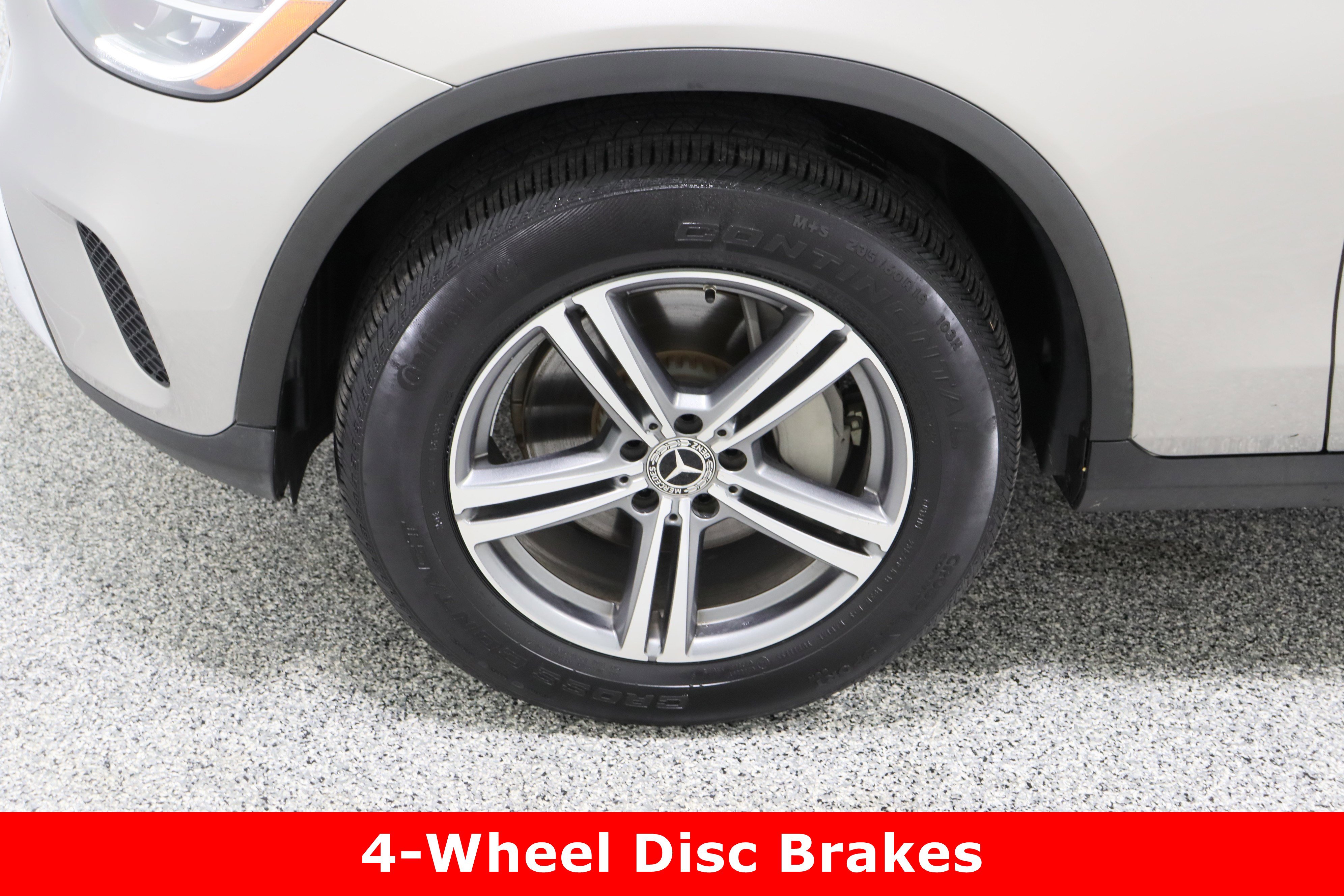 Used 2020 Mercedes-Benz GLC 300 4MATIC image 11