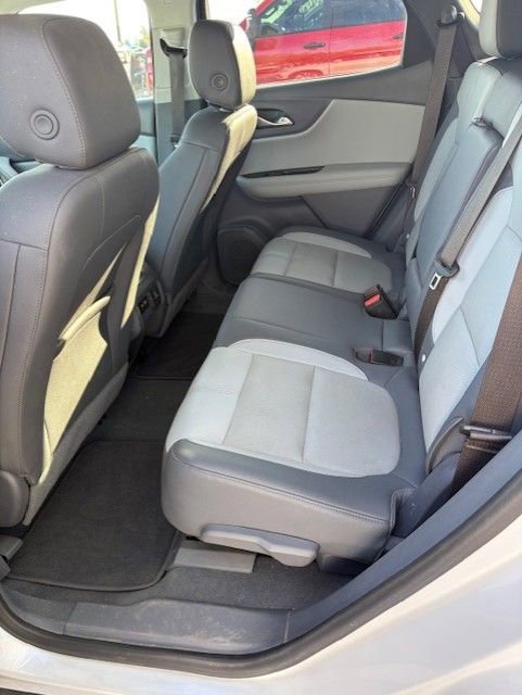 Used 2022 Chevrolet Blazer LT w/ Sound & Technology Package image 18
