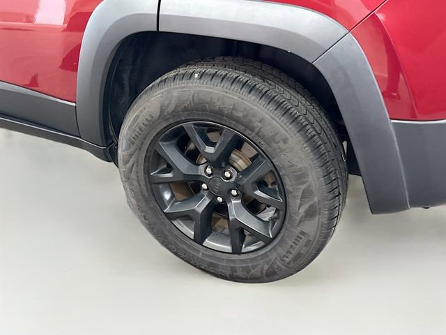 Used 2017 Jeep Cherokee Trailhawk image 31