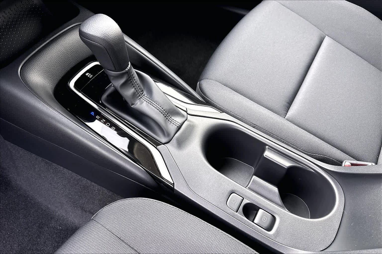New 2027 Toyota Corolla LE FWD image 7