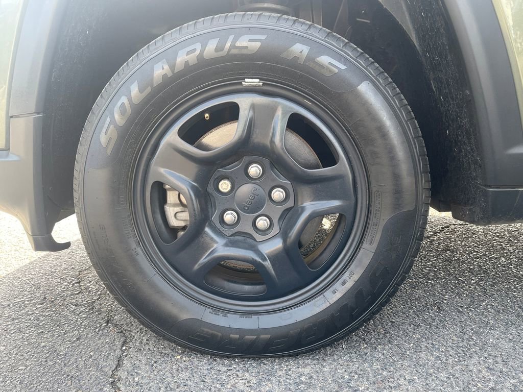 Used 2019 Jeep Compass Sport AWD/4WD image 11