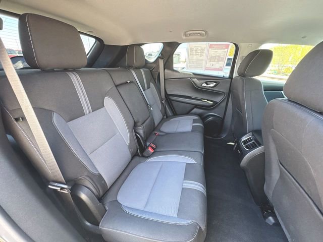 Used 2025 Chevrolet Blazer LT AWD/4WD image 25