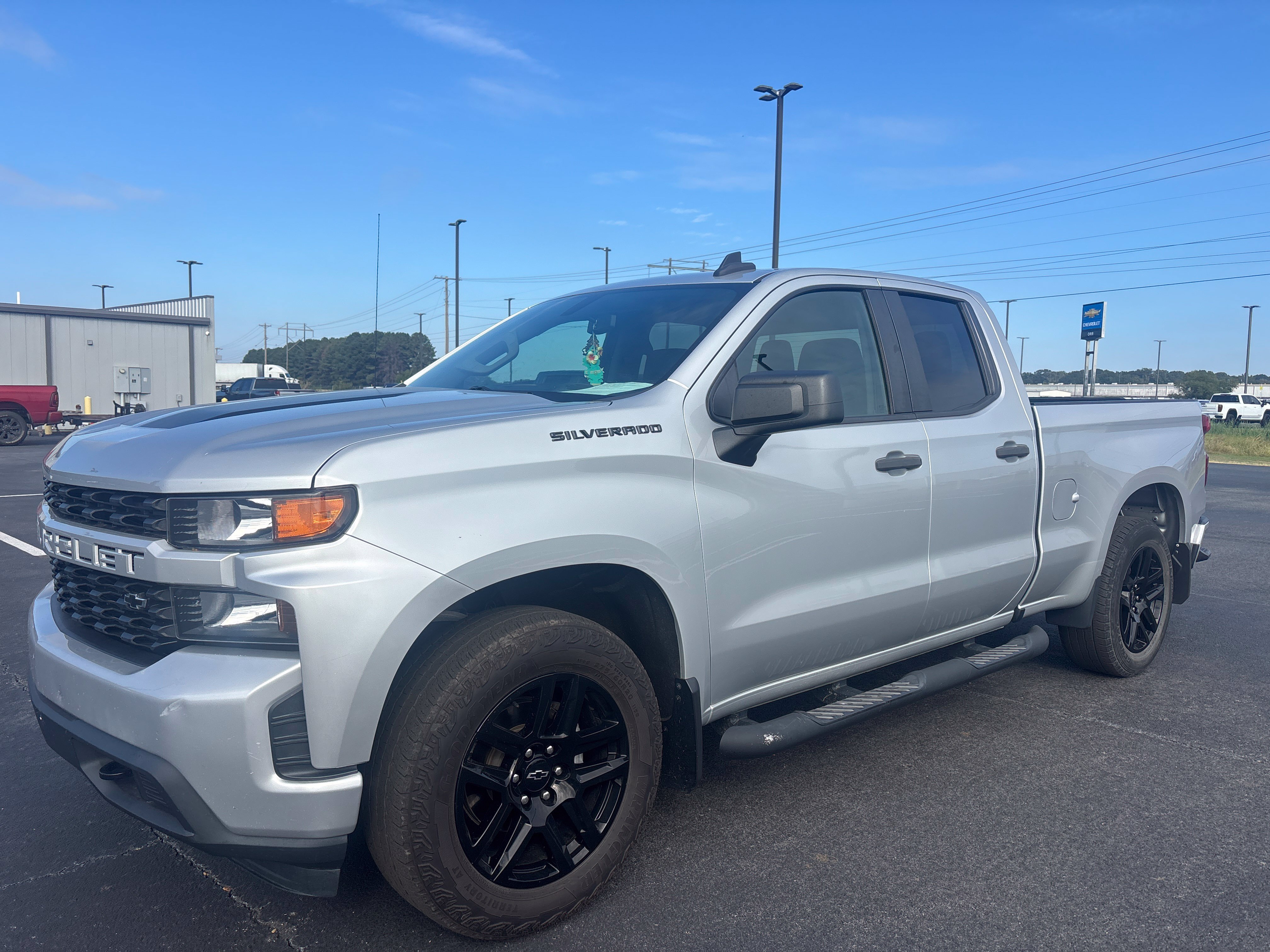 Used 2020 Chevrolet Silverado 1500 Custom w/ Rally Edition RWD image 1