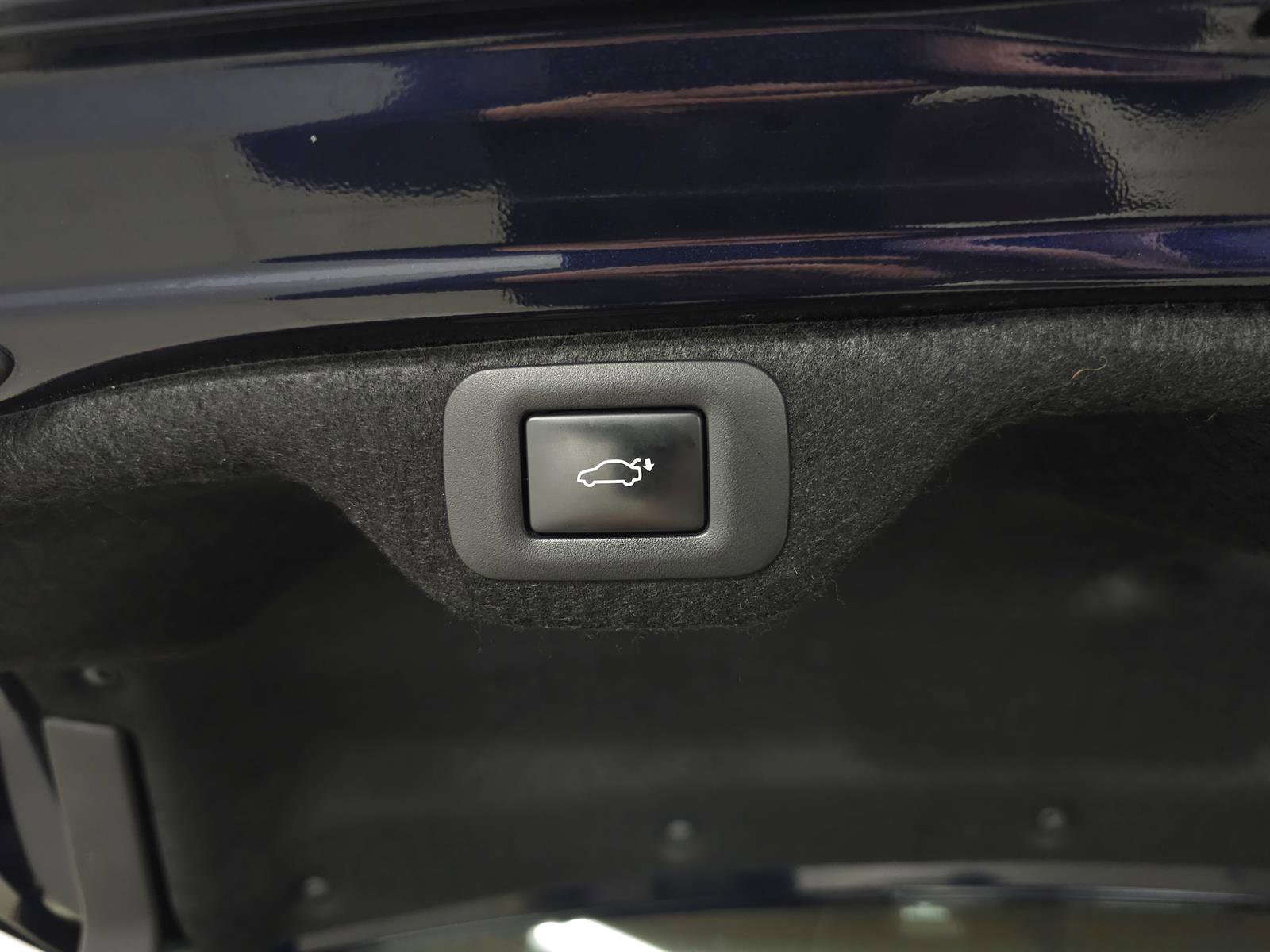 Used 2019 Lexus ES 300h w/ Premium Package FWD image 8