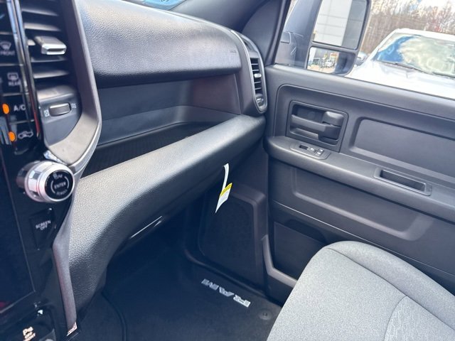 New 2025 RAM 2500 Tradesman image 22