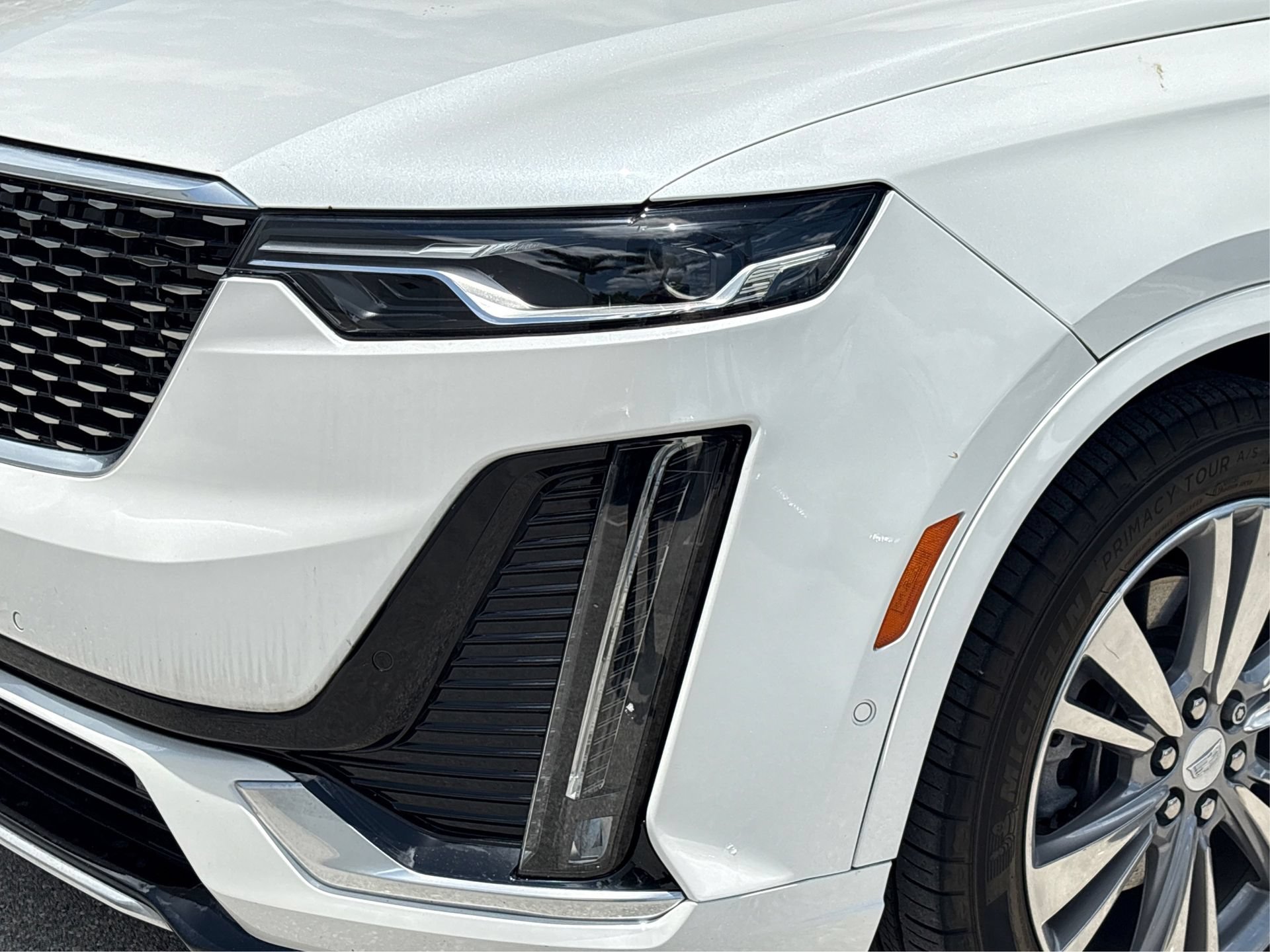 Used 2023 Cadillac XT6 Premium Luxury w/ Technology Package AWD/4WD image 14