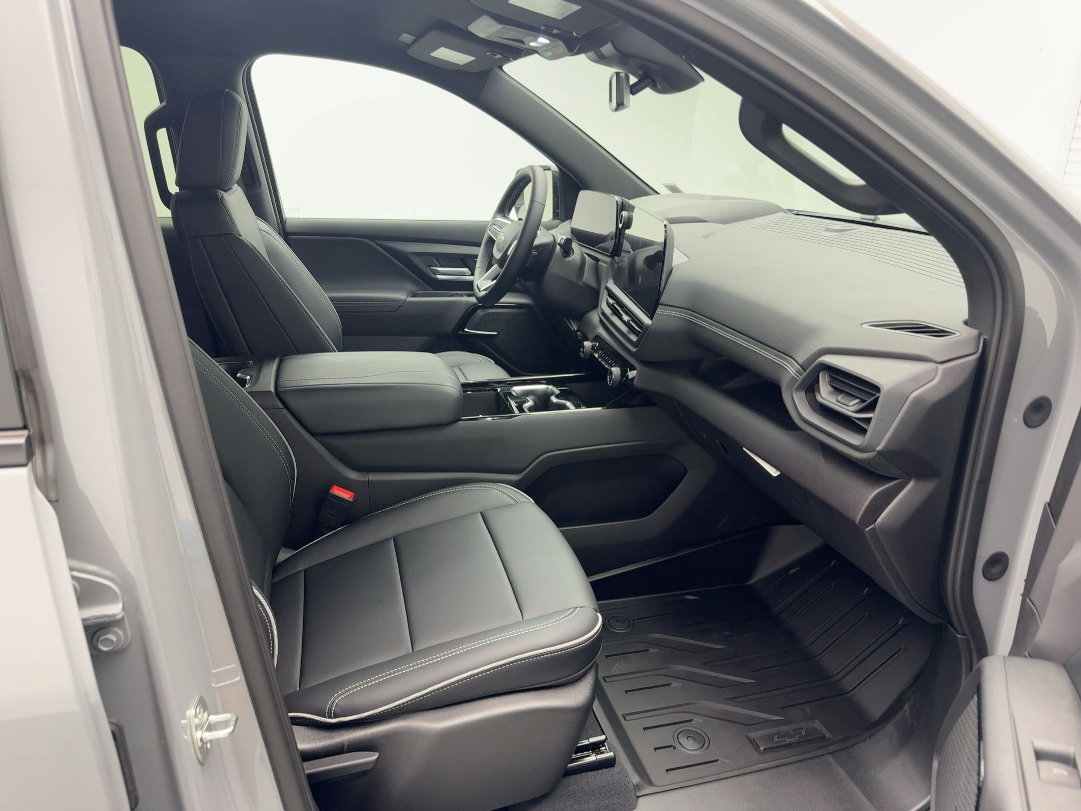 New 2026 Chevrolet Silverado EV LT w/ LPO, Cargo Security Package image 27