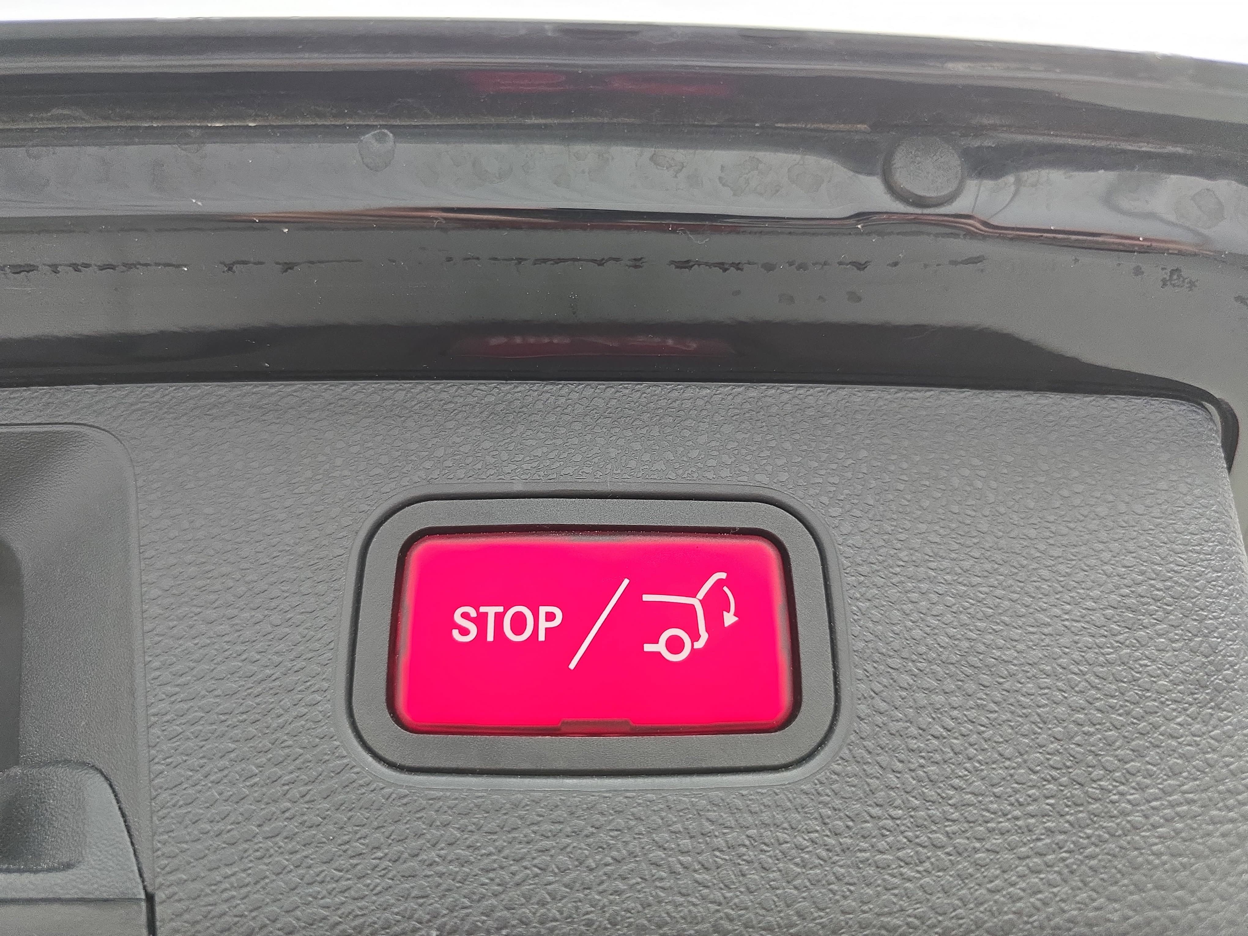 Used 2011 Mercedes-Benz GLK 350 2WD image 13