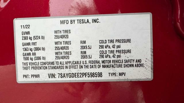 Used 2023 Tesla Model Y Long Range AWD/4WD image 32