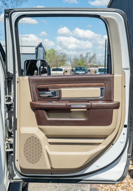 Used 2014 RAM 2500 Laramie w/ Convenience Group image 40