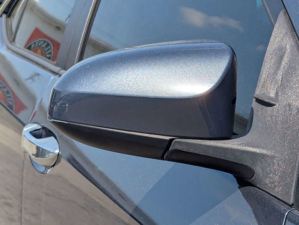 Used 2016 Toyota Corolla LE image 10