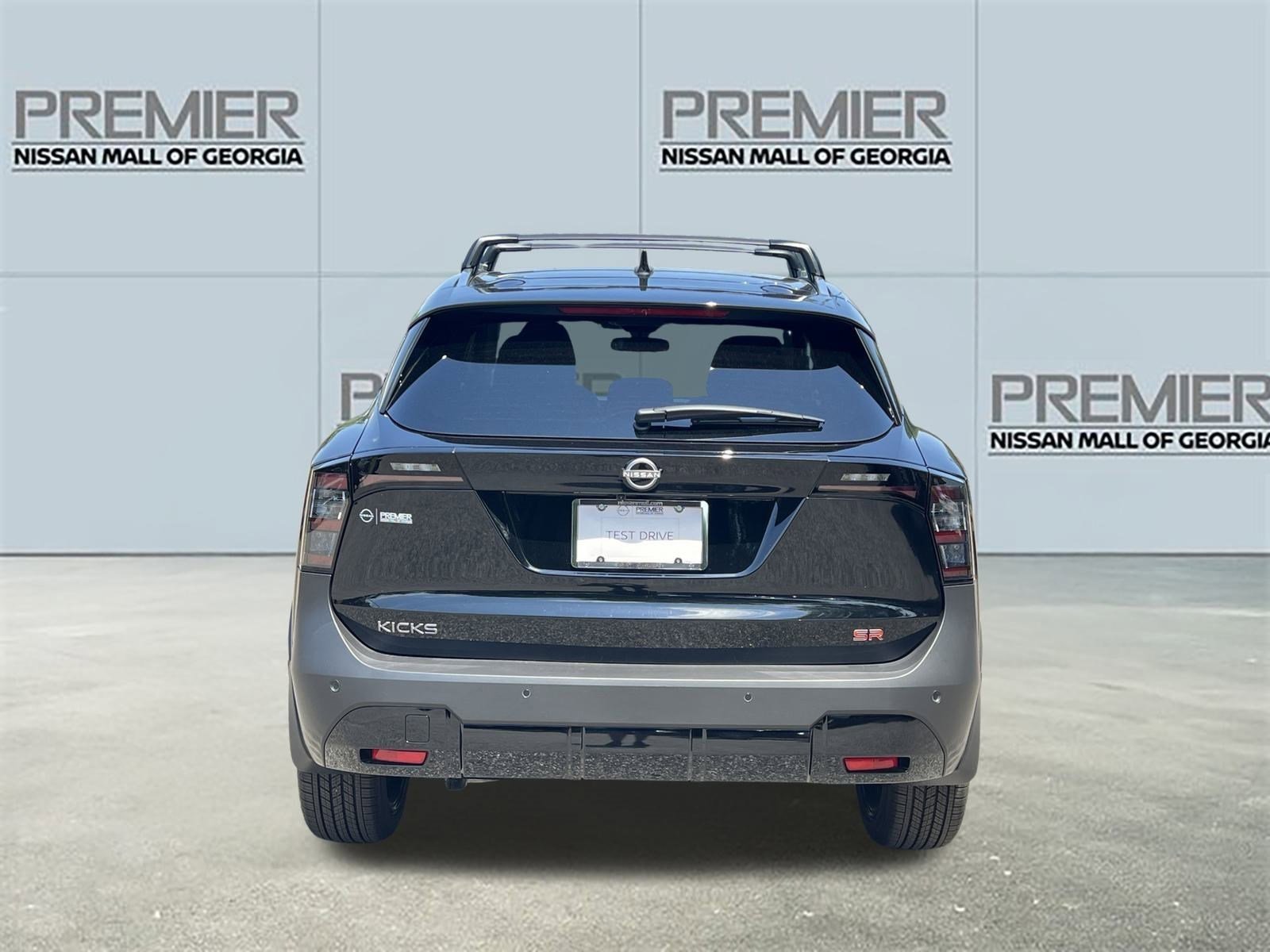 New 2025 Nissan Kicks SR w/ SR Premium Package image 26