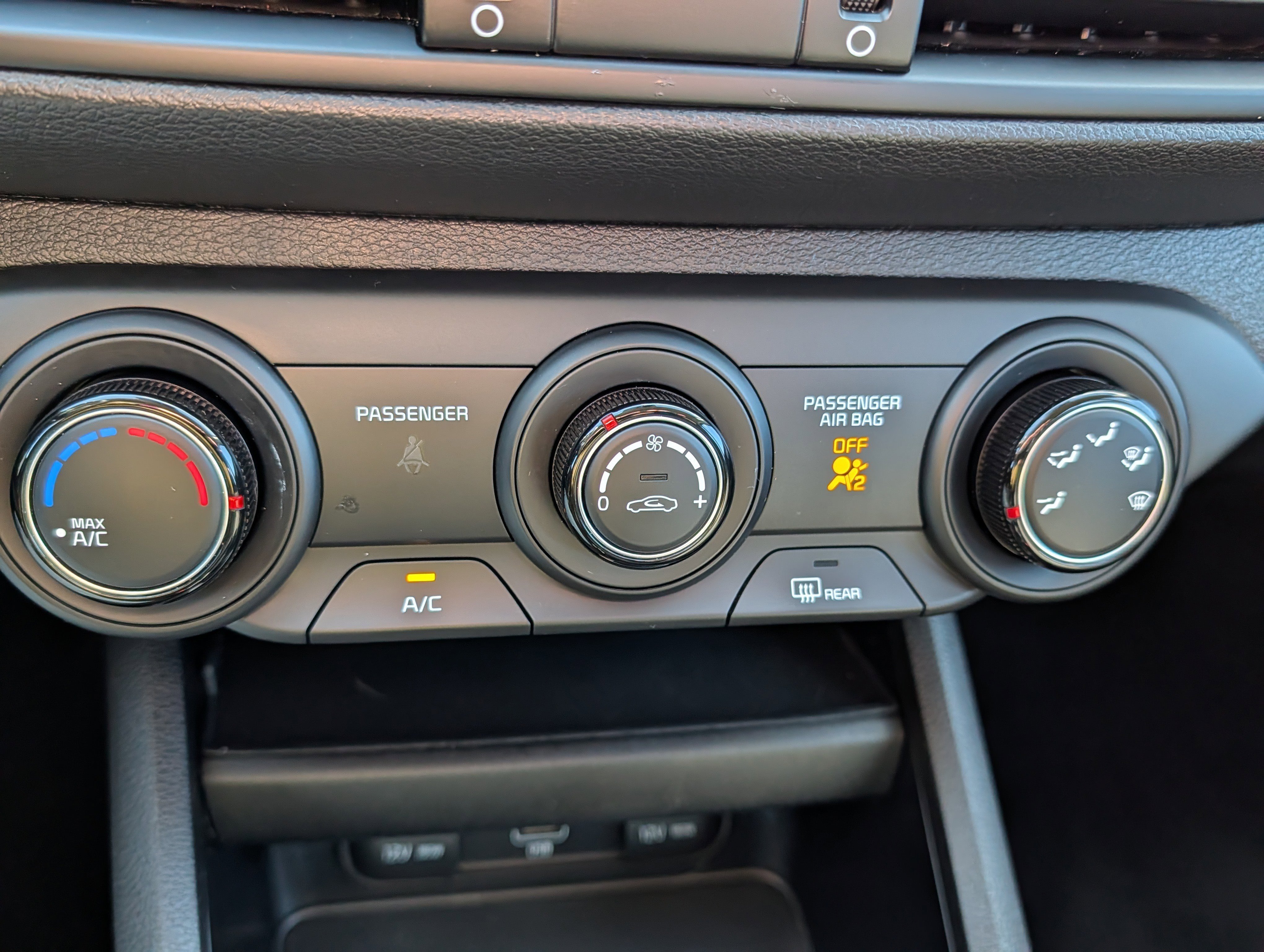 Used 2023 Kia Forte LXS FWD image 30