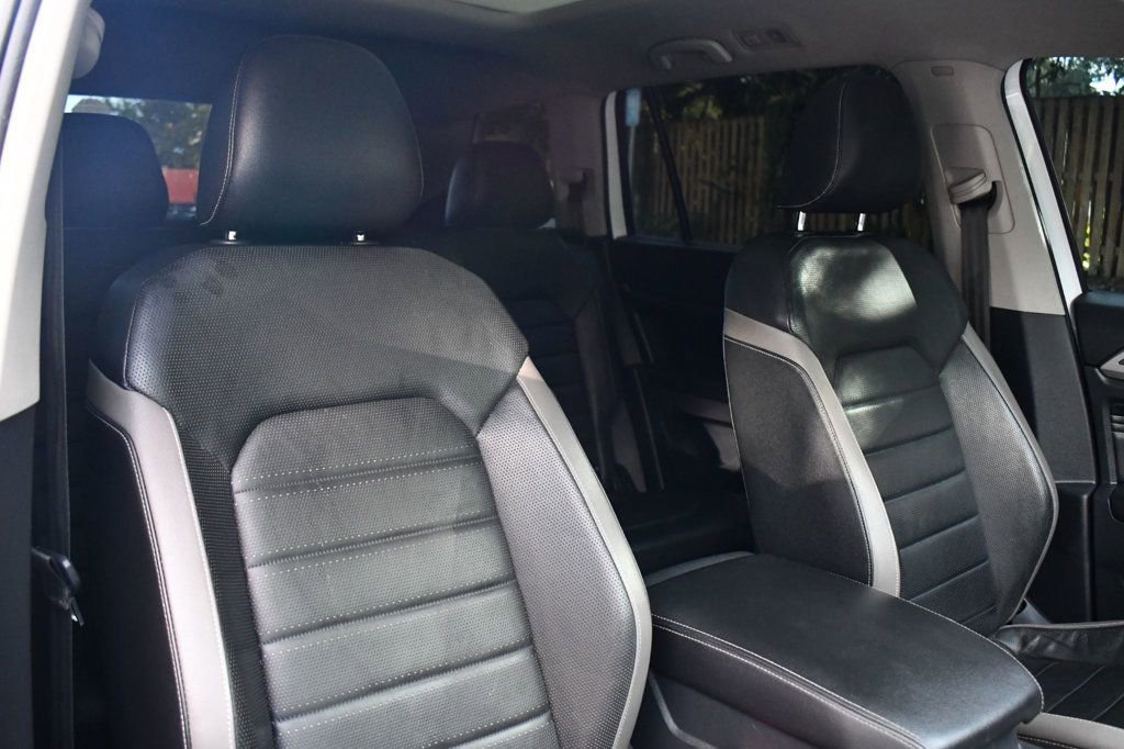 Used 2021 Volkswagen Atlas SEL Premium image 31