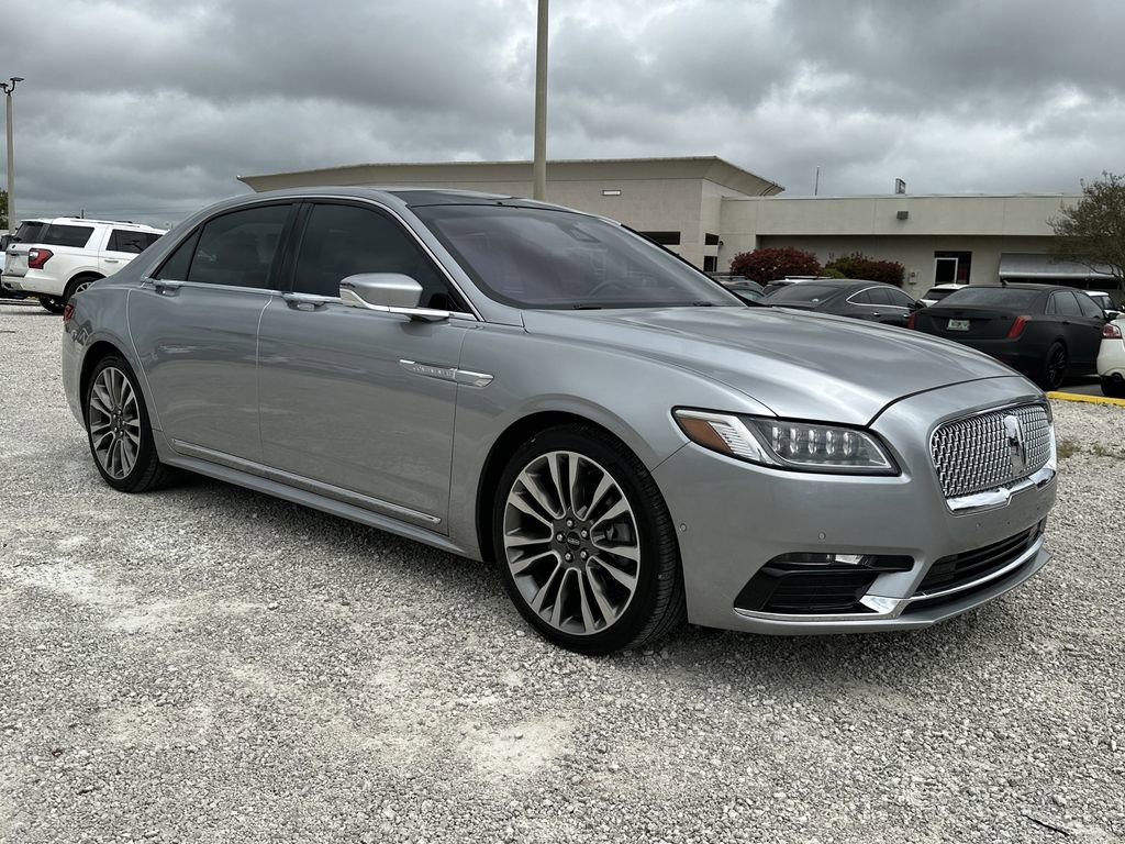 Used 2020 Lincoln Continental Reserve w/ Luxury Package image 9