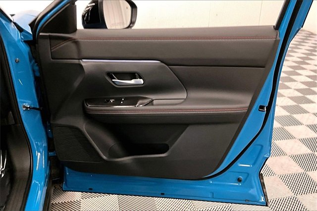New 2026 Nissan Kicks SR w/ SR Premium Package image 34