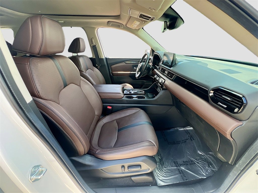 Used 2024 Honda Pilot Elite image 31