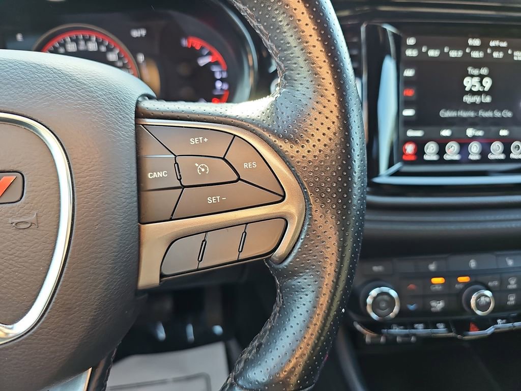Used 2023 Dodge Durango SXT RWD image 21