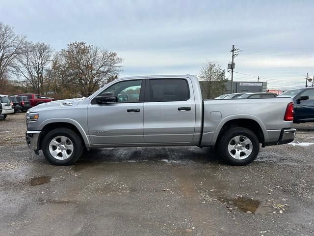 Used 2025 RAM 1500 Big Horn AWD/4WD image 6