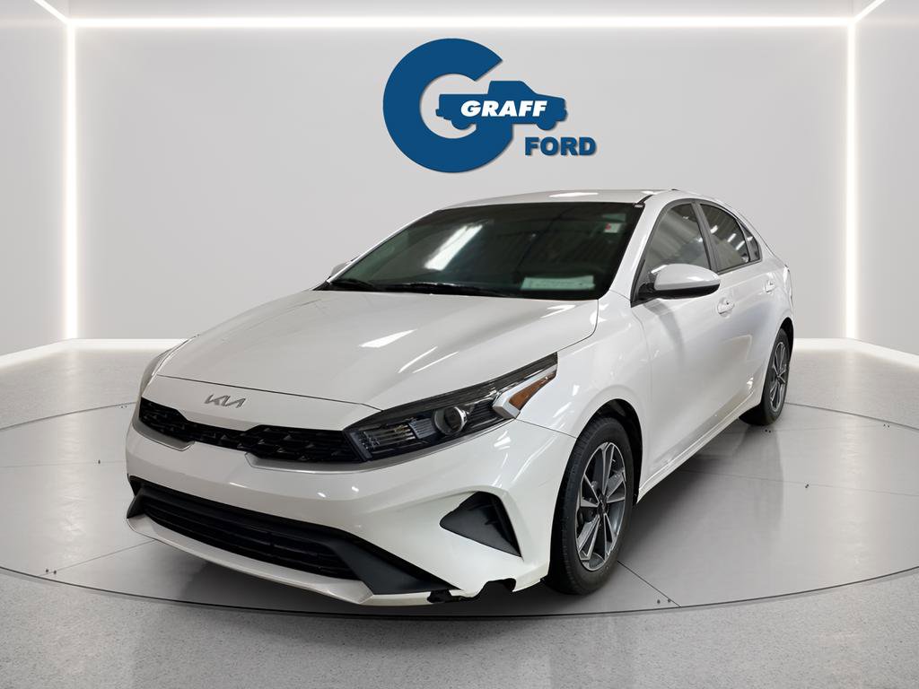 Used 2024 Kia Forte LXS FWD image 12