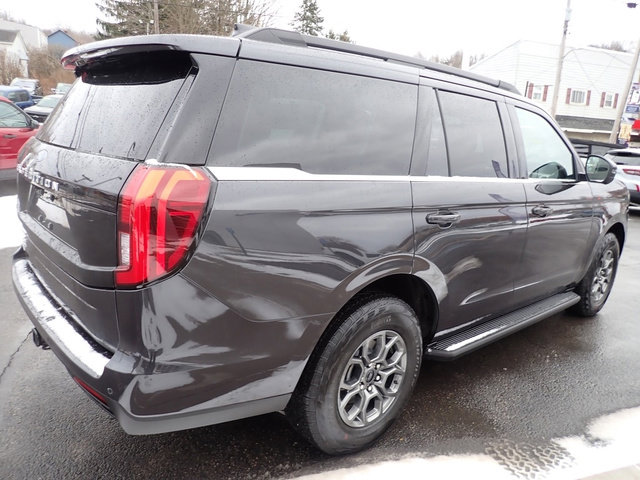 Certified 2025 Ford Expedition Active image 7