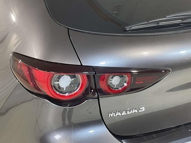 Used 2023 MAZDA MAZDA3 s FWD image 12