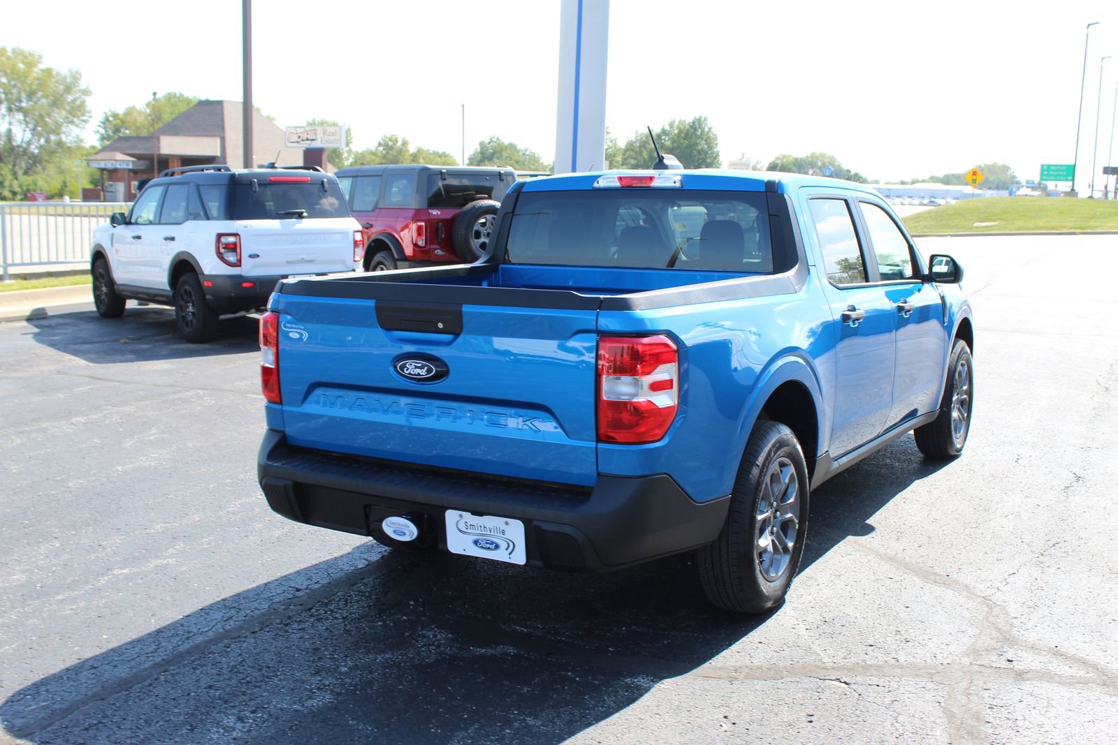 New 2025 Ford Maverick XLT image 5