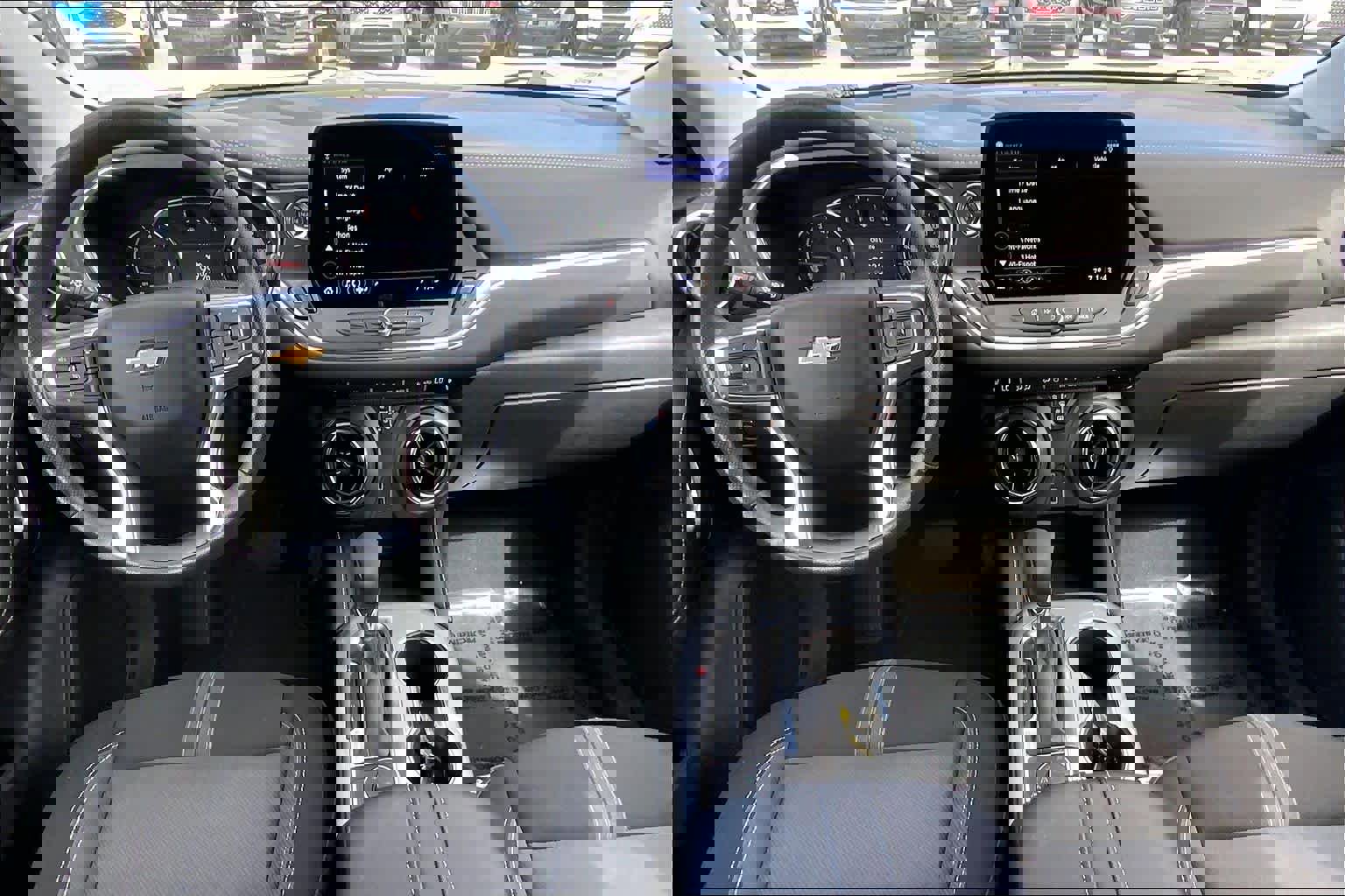 Used 2024 Chevrolet Blazer LT image 15