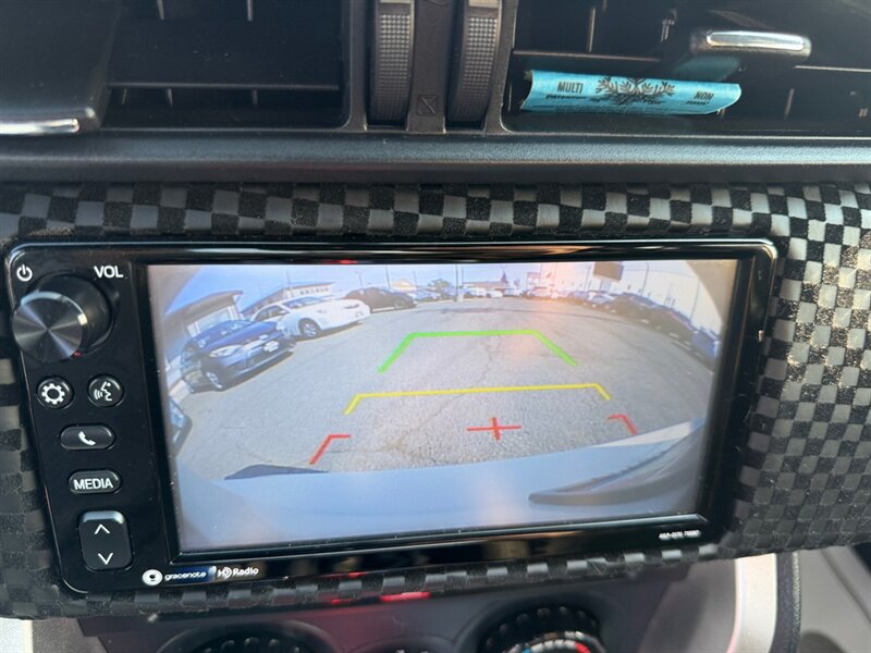 Used 2017 Toyota 86 RWD image 20