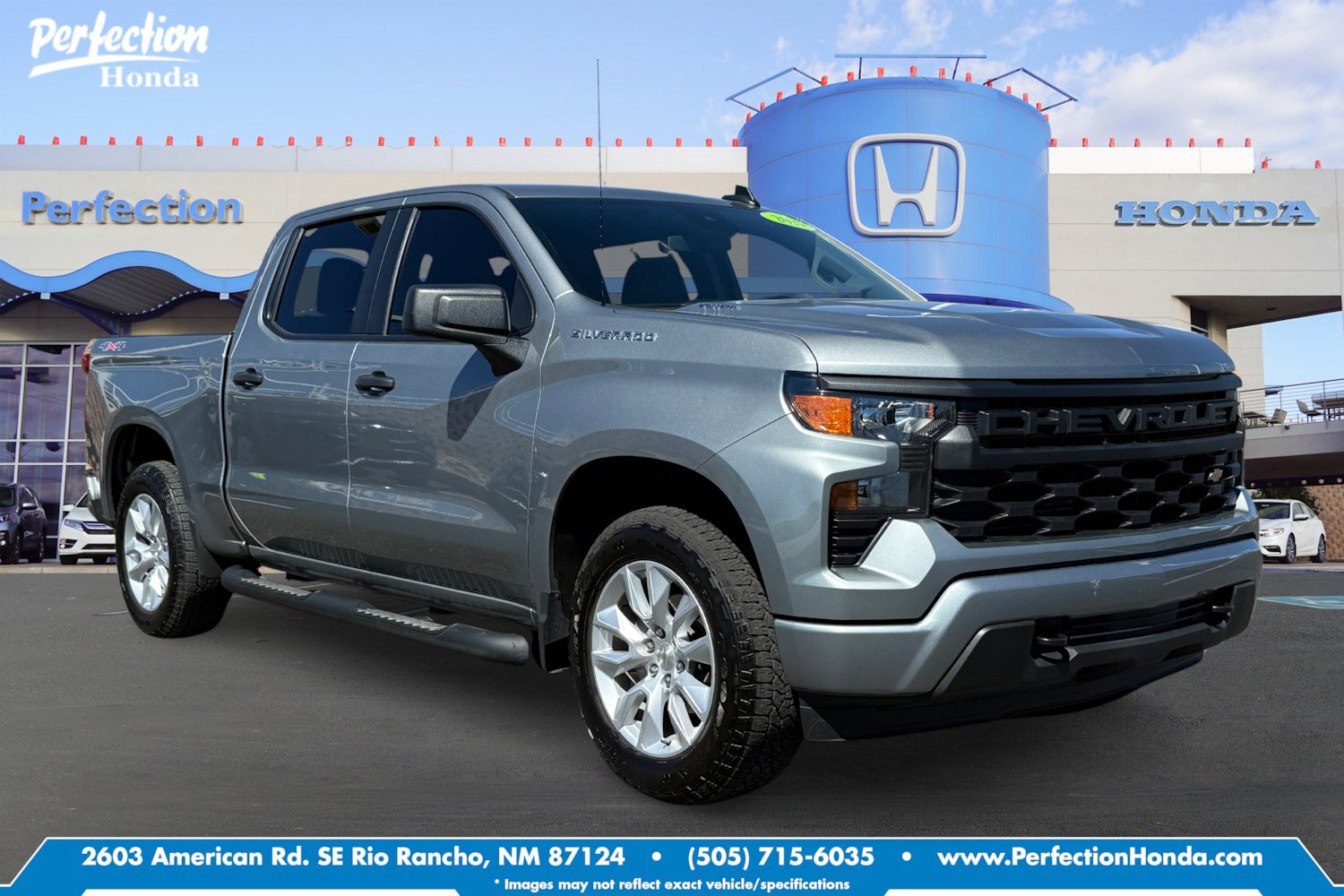 Used 2025 Chevrolet Silverado 1500 Custom AWD/4WD image 1