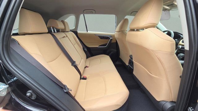 Certified 2025 Toyota RAV4 LE image 19