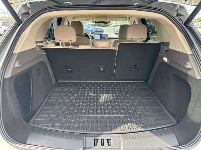 Used 2024 Lincoln Corsair AWD image 32