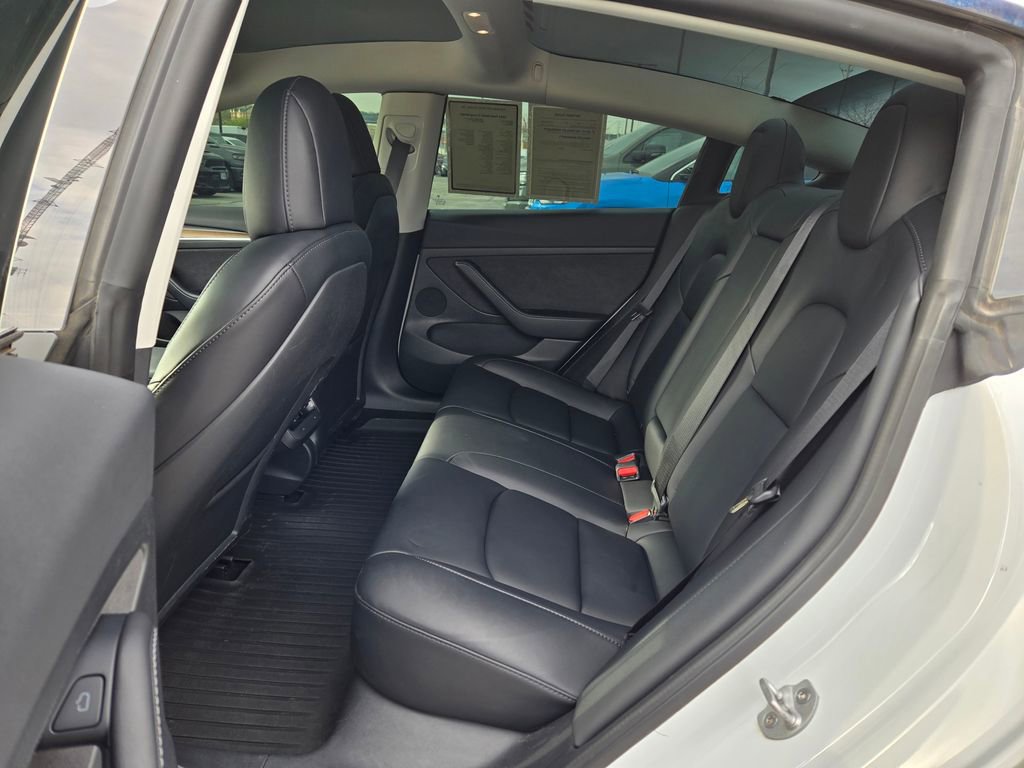 Used 2022 Tesla Model 3 Long Range AWD/4WD image 25