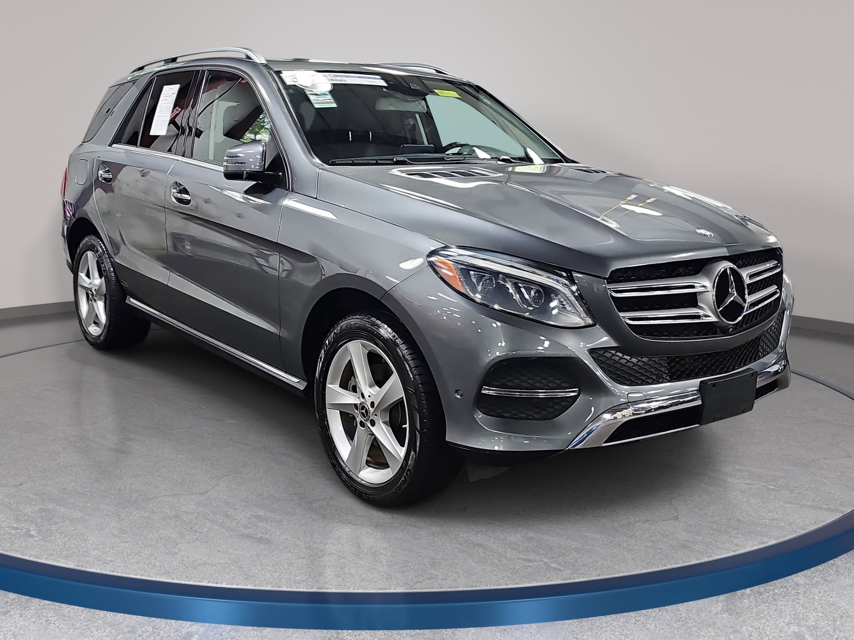 Used 2017 Mercedes-Benz GLE 350 4MATIC image 3