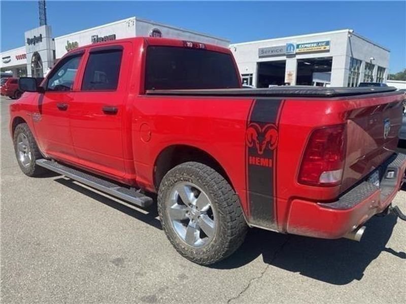 Used 2019 RAM 1500 Express w/ Express Value Package AWD/4WD image 39