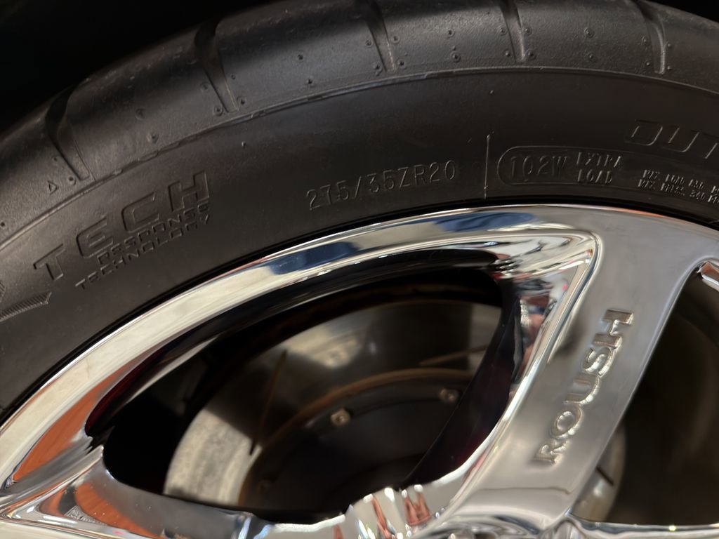 Used 2010 Ford Mustang GT Premium RWD image 15