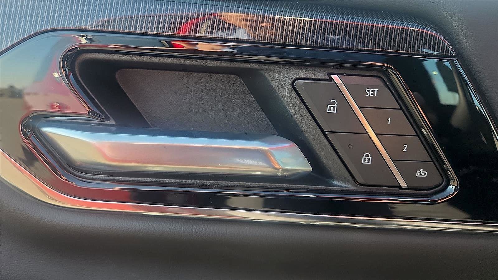 New 2026 GMC Yukon Elevation w/ LPO, Floor Liner Package image 42