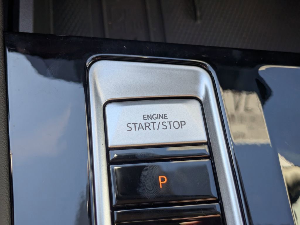 New 2026 Volkswagen Atlas SEL Premium R-Line image 33