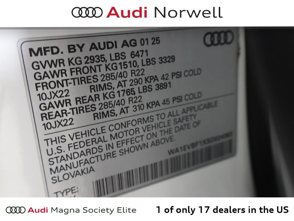 Used 2025 Audi Q8 Premium Plus w/ Premium Plus Package AWD/4WD image 3