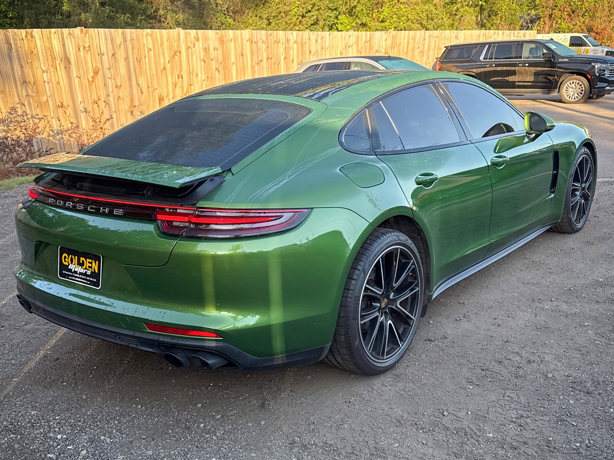 Used 2018 Porsche Panamera 4 image 11