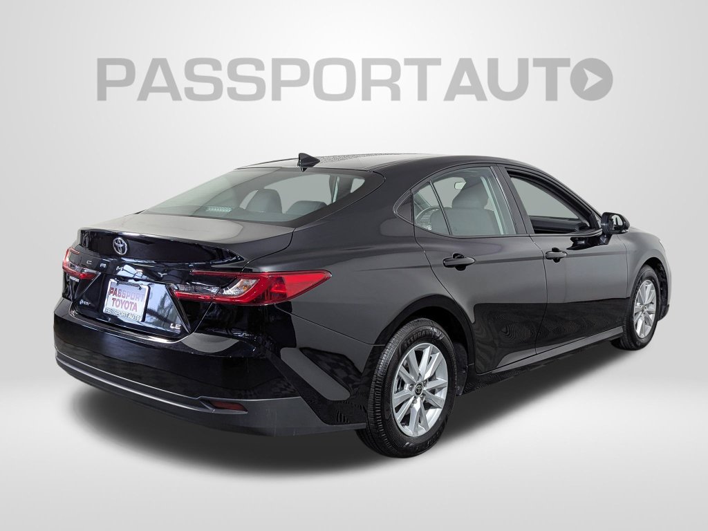 Used 2026 Toyota Camry LE FWD image 8