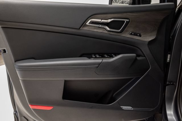 Certified 2025 Kia Sportage X-Line Prestige AWD/4WD image 8