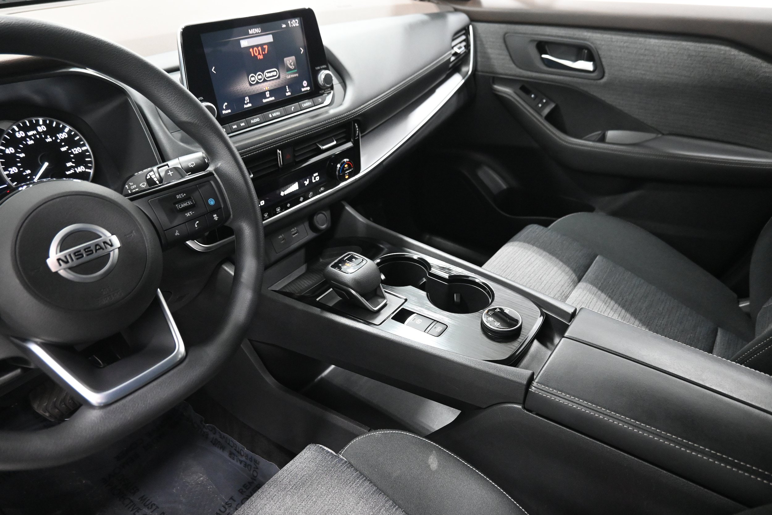 Used 2021 Nissan Rogue SV AWD/4WD image 11